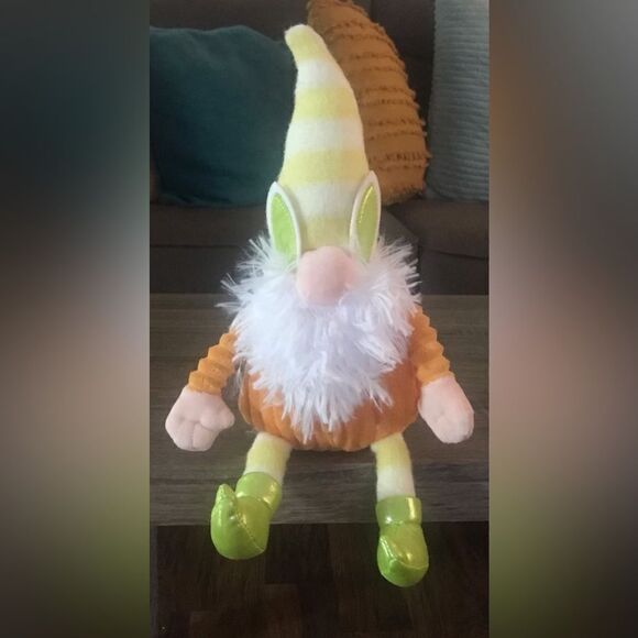 NWOT … Yellow & Orange “EASTER” Gnome Plush - Picture 1 of 2